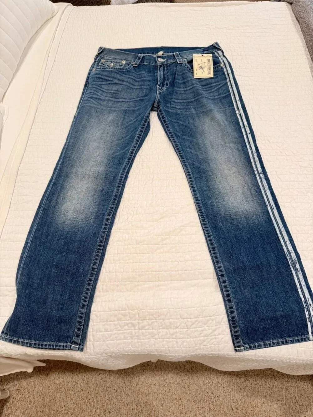 True Religion Jeans Mens 38 Slim Flap Natural W Print World Tour Side Stripe NWT